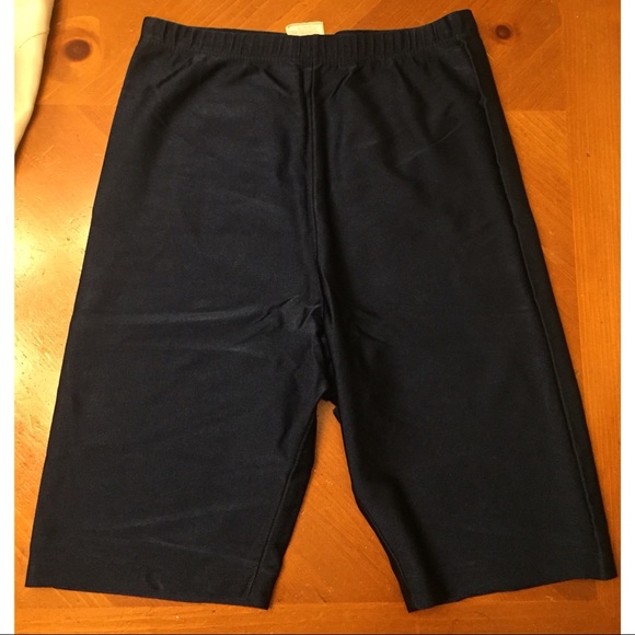 Compression Shorts - Picture 5 of 7